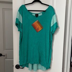 Stylish Green Women's Top